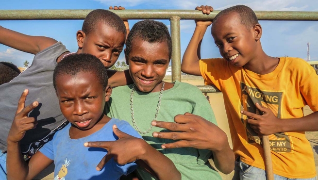 Salesian missionaries have been providing support for youth in Madagascar since 1981 offering education, literacy, professional training, pastoral care and oratories.