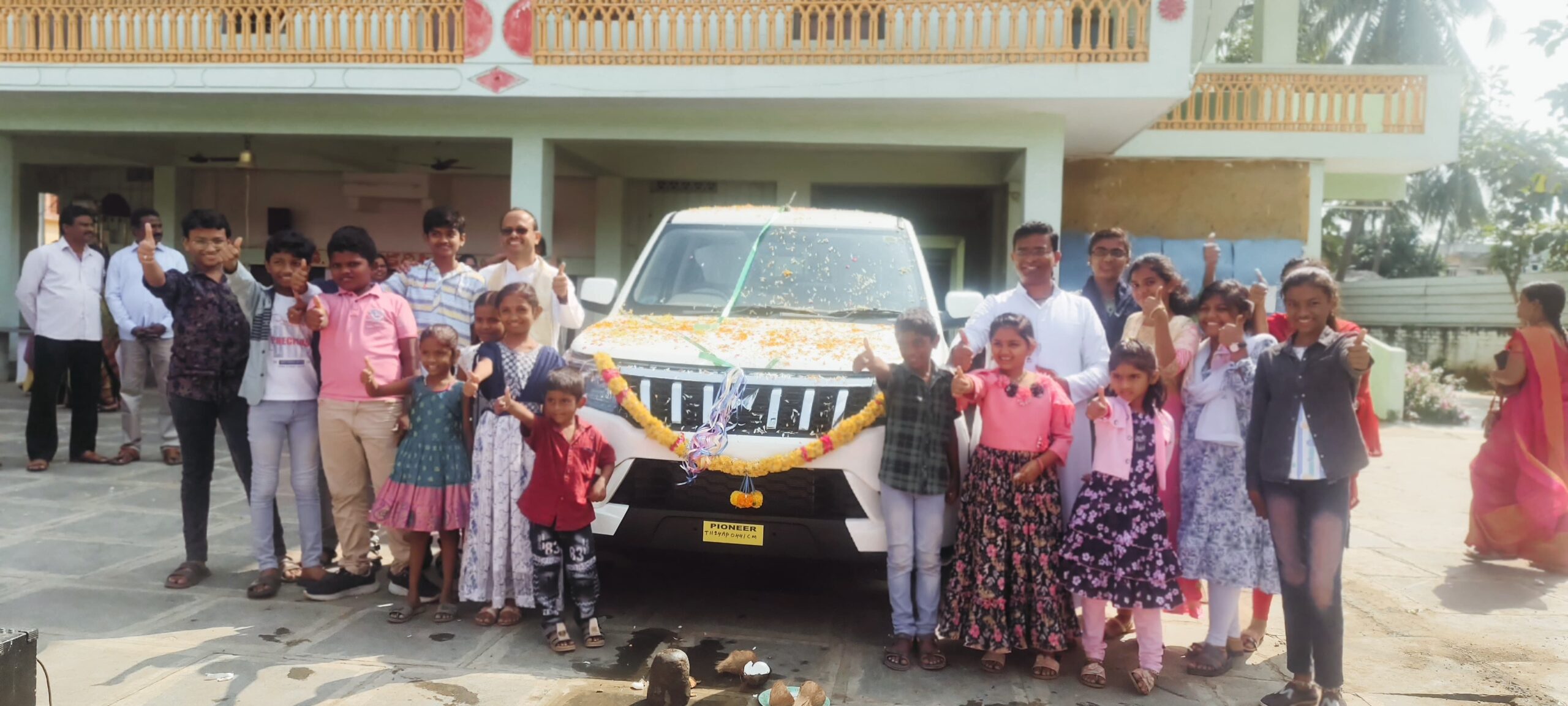 Salesian missionaries in Don Bosco Mission Ponnur, India, have a new vehicle for their mission work thanks to donor funding from Salesian Missions