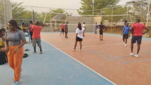 The Salesian Technical and Vocational Training Center and Oratory in the Dominic Savio Community in Kubwa, Abuja, Nigeria, has new basketball and volleyball courts thanks to funding from Salesian Missions