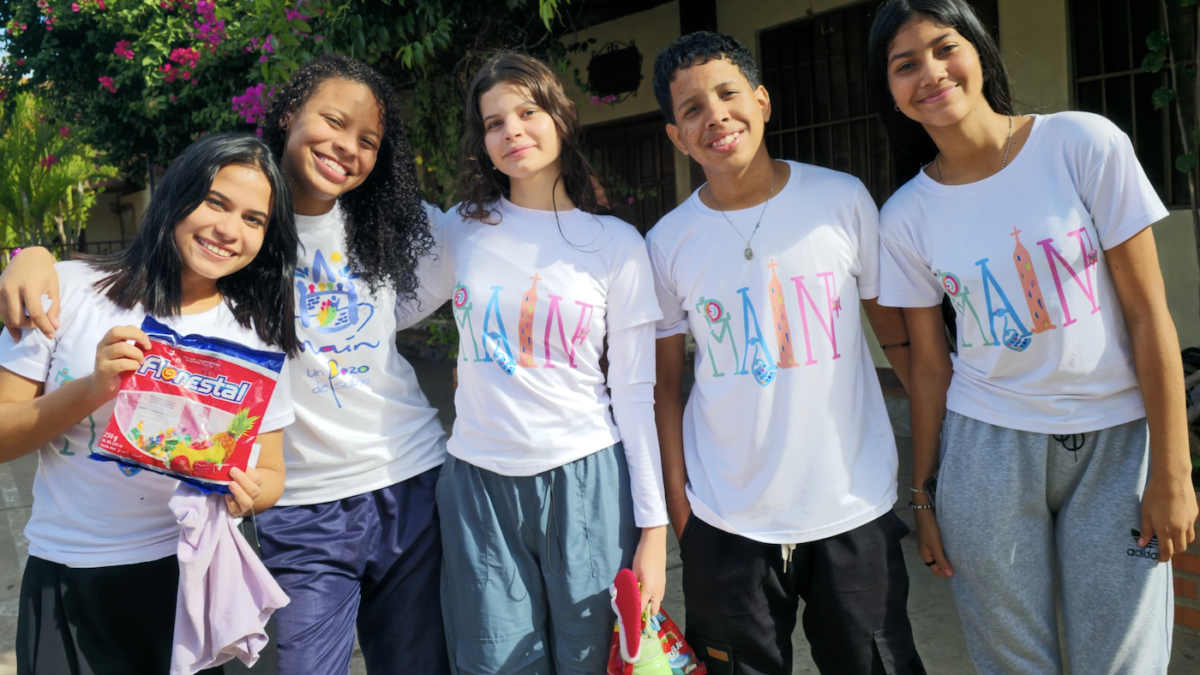 The Madre Mazzarello Industrial Technical School, located in Coro, Venezuela*, has a new meeting space thanks to donor funding from Salesian Missions