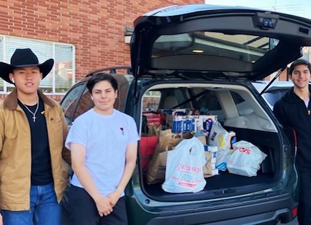 Students with the Red Cross Club at Don Bosco Tech in Rosemead, California, organized a campaign to gather essential items for veterans in need.