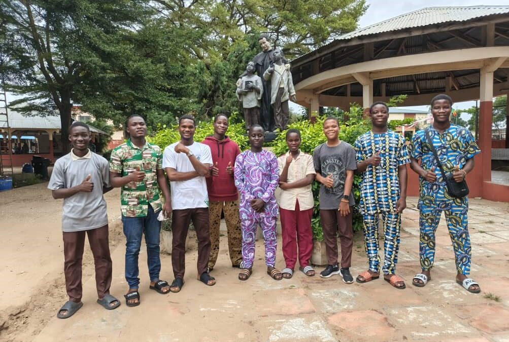 Salesians were able to provide scholarships to 325 youth thanks to donor funding from Salesian Missions, the U.S. development arm of the Salesians of Don Bosco.