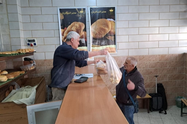 Salesian Missions, the U.S. development arm of the Salesians of Don Bosco, helped support the Salesian Bakery, a historical institution in Bethlehem. With the support provided in part by Salesian Missions, the bakery was able to provide free bread to 111 vulnerable families and eight institutions.
