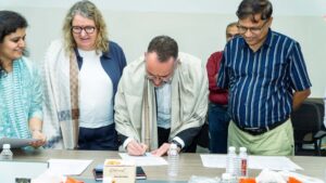 Don Bosco Industrial Training Institute, located in Kurla, a suburb of East Mumbai, India, signed a trilateral memorandum of understanding to strengthen the Indo-German vocational collaboration.