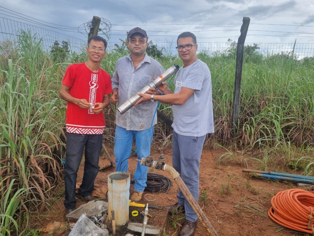 Salesian missionaries have carried out maintenance work on deep wells, replacing submersible pumps in various villages within the Parabubure Indigenous territory, in the Campinápolis area of Mato Grosso, Brazil.