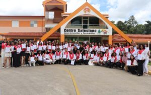 Salesian Communication School PLUS, located in Jarabacoa, Dominican Republic, held its fourth graduation ceremony for 73 youth.