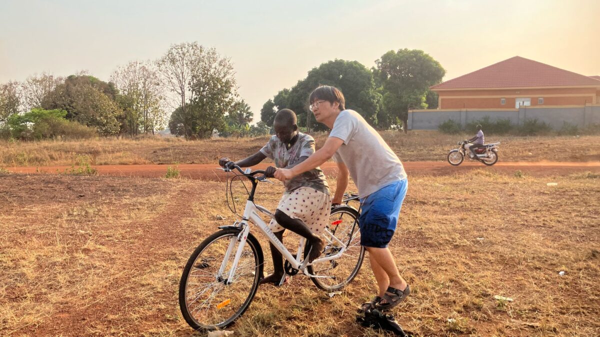 Salesian missionaries with the Don Bosco Mission in South Sudan* received a shipment of essential goods thanks to partnerships facilitated through Salesian Missions, t